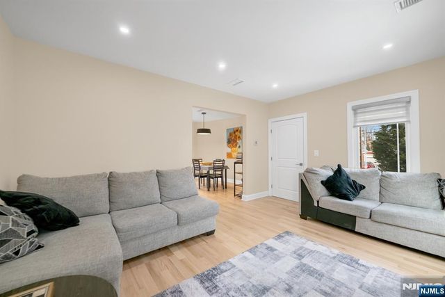 107 Chestnut Street, Rochelle Park, NJ 07662