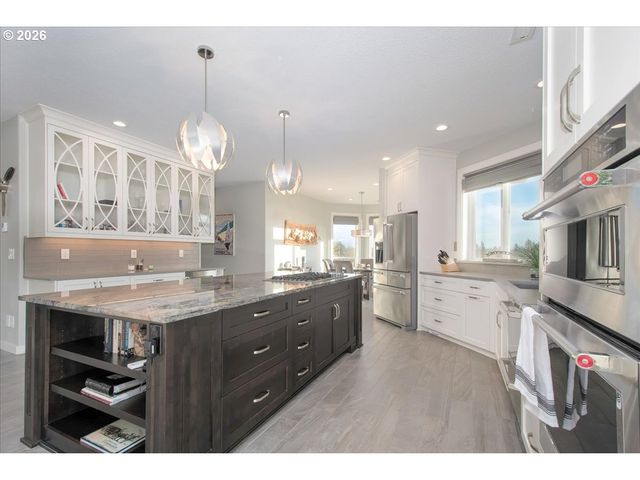 10808 Ne 192ND Ave, Brush Prairie, WA 98606