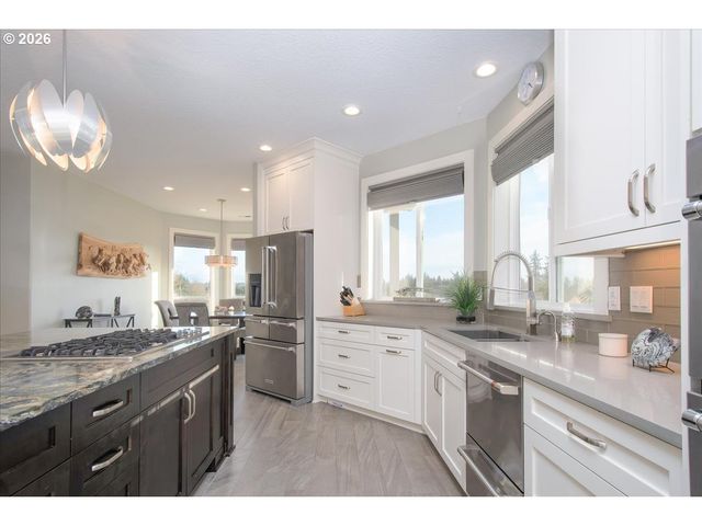 10808 Ne 192ND Ave, Brush Prairie, WA 98606