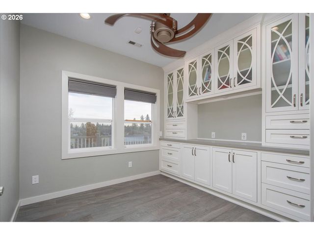 10808 Ne 192ND Ave, Brush Prairie, WA 98606