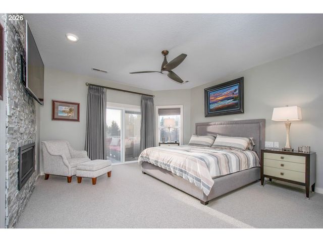 10808 Ne 192ND Ave, Brush Prairie, WA 98606