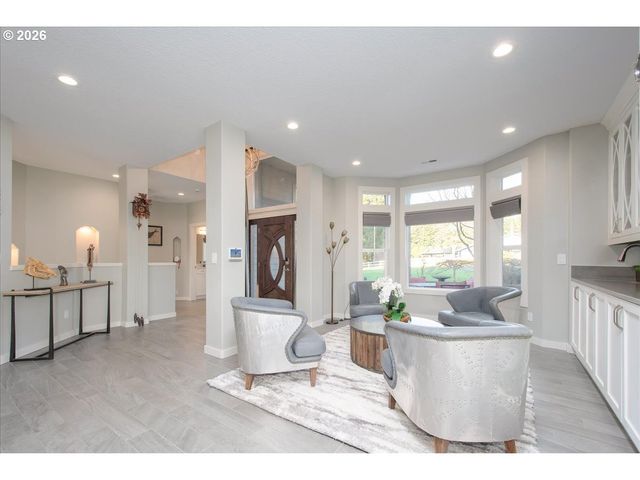 10808 Ne 192ND Ave, Brush Prairie, WA 98606