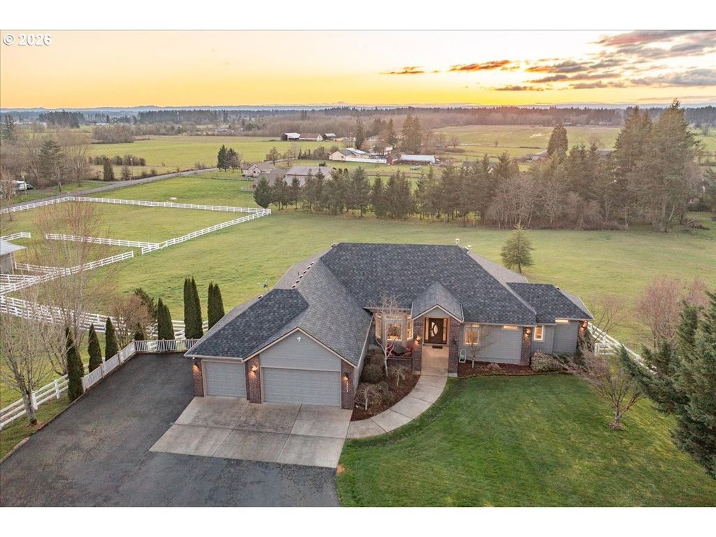 10808 Ne 192ND Ave, Brush Prairie, WA 98606