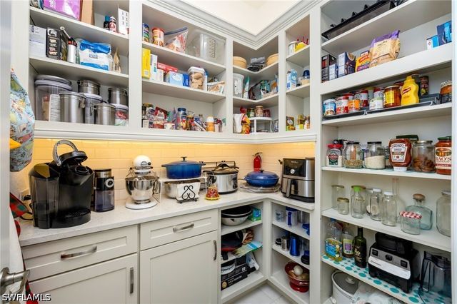 14308 Neptune AVE, Naples, FL 34114