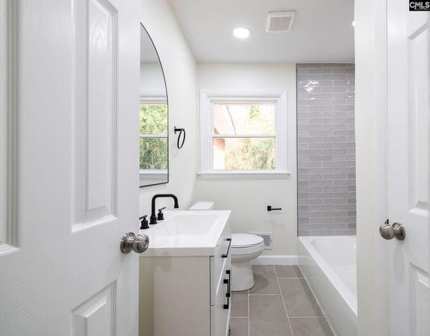 2511 Midland Drive, Columbia, SC 29204