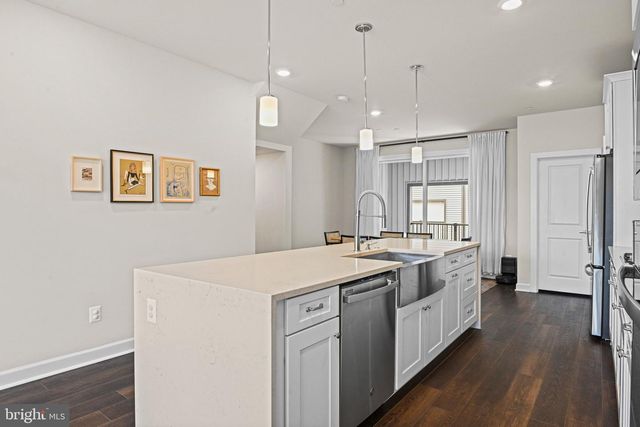 13007 HATTONTOWN SQ, Herndon, VA 20171