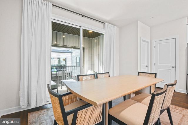 13007 HATTONTOWN SQ, Herndon, VA 20171