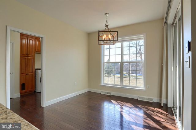 978 POWDER HORN DR, Hummelstown, PA 17036