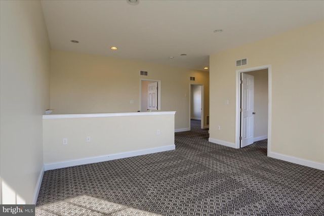 978 POWDER HORN DR, Hummelstown, PA 17036
