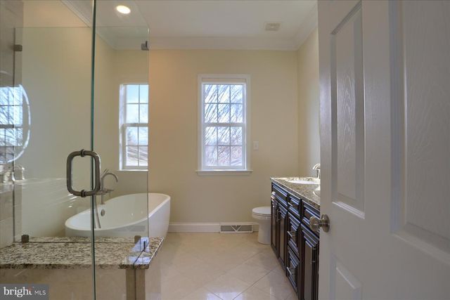 978 POWDER HORN DR, Hummelstown, PA 17036