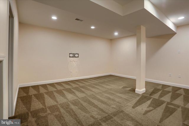 978 POWDER HORN DR, Hummelstown, PA 17036