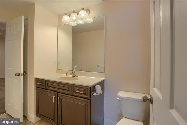 978 POWDER HORN DR, Hummelstown, PA 17036
