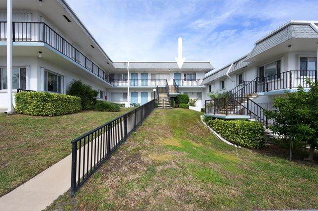 3402 Cynthia Lane 208, Lake Worth Beach, FL 33461