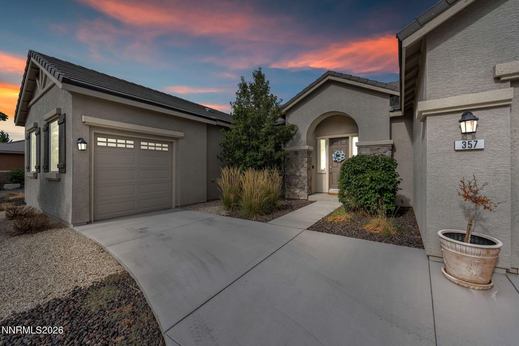 357 Bayhill Circle, Dayton, NV 89403