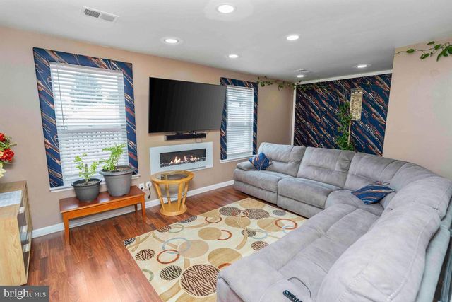3255 INDEPENDENCE CT, Bensalem, PA 19020