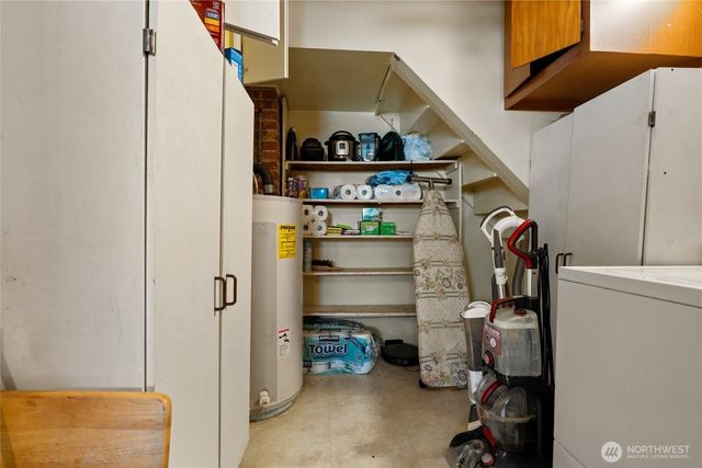 16639 35th Avenue S, Seatac, WA 98188