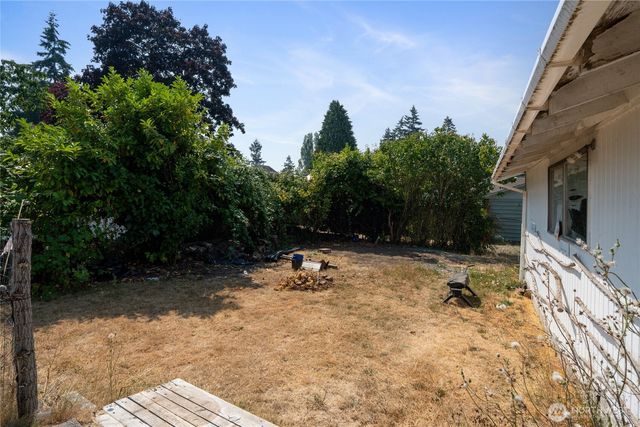 16639 35th Avenue S, Seatac, WA 98188