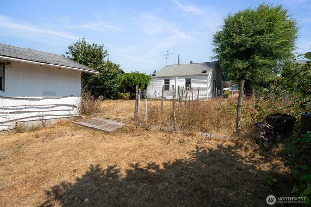 16639 35th Avenue S, Seatac, WA 98188