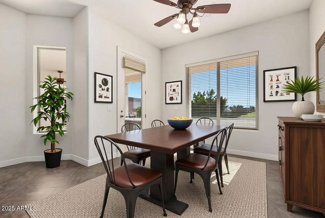 711 E CLOUD Road, Phoenix, AZ 85086