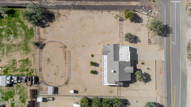 711 E CLOUD Road, Phoenix, AZ 85086