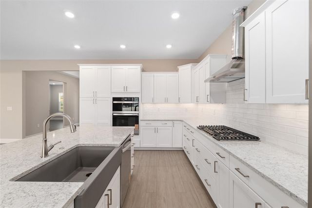 8528 SW 101ST AVENUE, Ocala, FL 34481