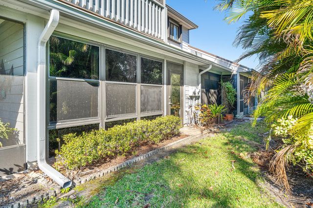 6163 SE Georgetown Place, Hobe Sound, FL 33455