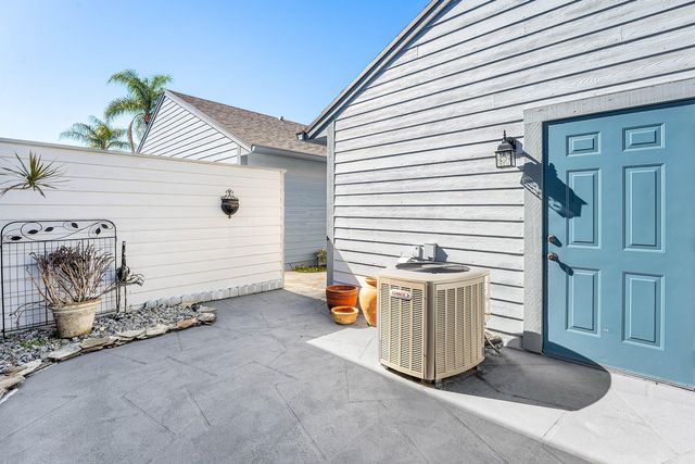 6163 SE Georgetown Place, Hobe Sound, FL 33455