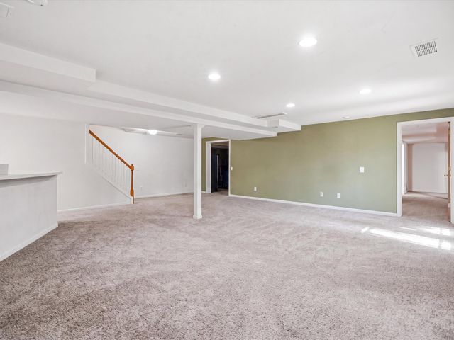 5220 Huron Hills Drive, Commerce Twp, MI 48382