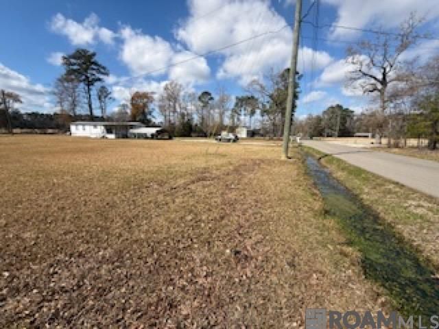26307 Oliver Wheat Rd, Livingston, LA 70754