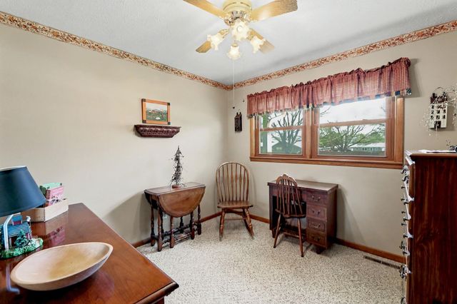 501 S Cheryl Ave, Wichita, KS 67209