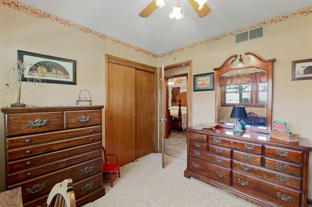 501 S Cheryl Ave, Wichita, KS 67209