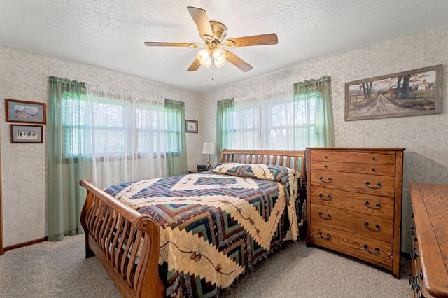 501 S Cheryl Ave, Wichita, KS 67209