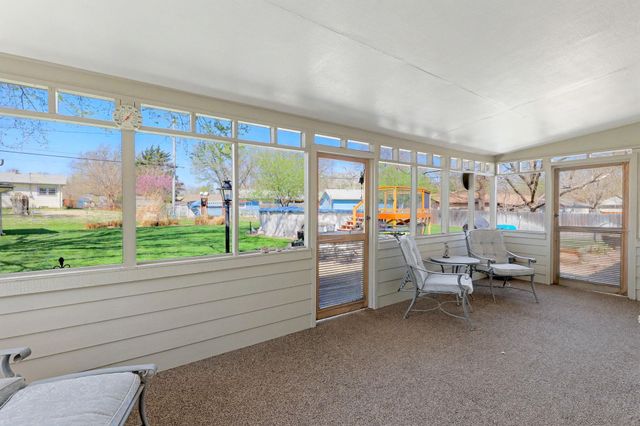 501 S Cheryl Ave, Wichita, KS 67209