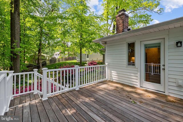 4205 BREEZEWOOD LN, Annandale, VA 22003