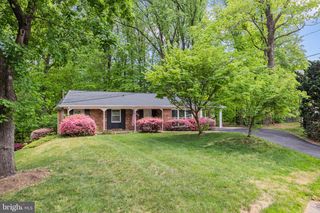 4205 BREEZEWOOD LN, Annandale, VA 22003