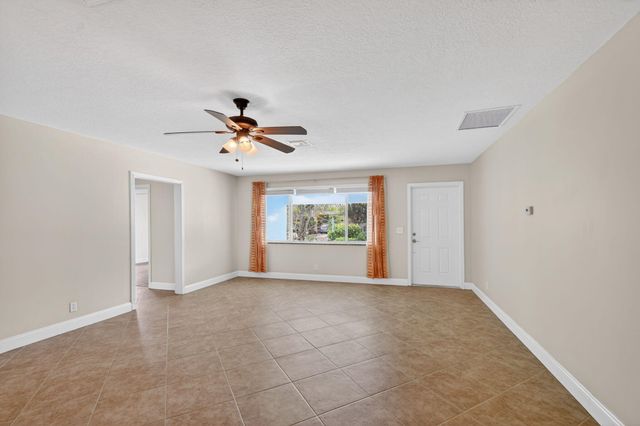 146 Wellesley Drive, Lake Worth Beach, FL 33460