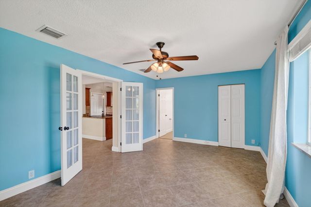 146 Wellesley Drive, Lake Worth Beach, FL 33460