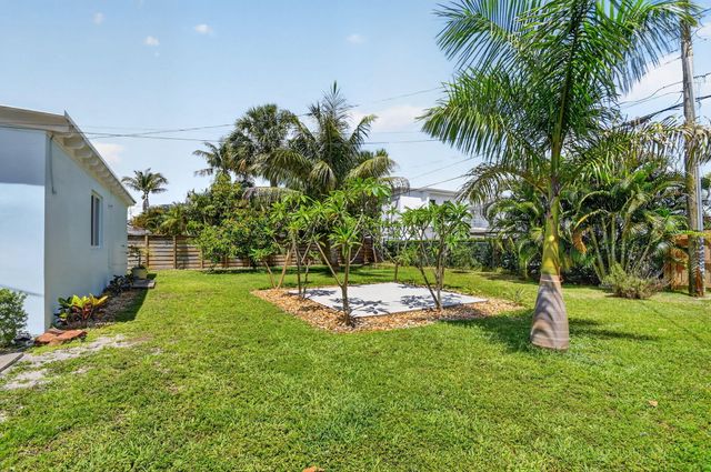 146 Wellesley Drive, Lake Worth Beach, FL 33460