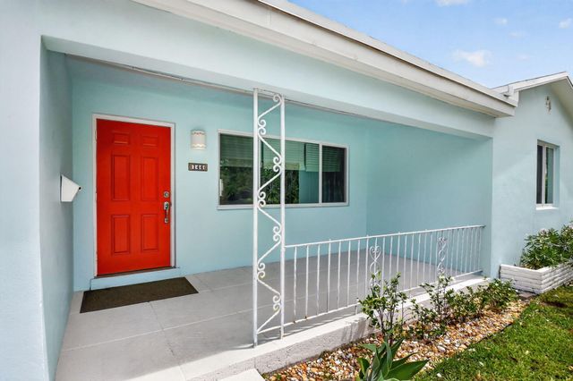 146 Wellesley Drive, Lake Worth Beach, FL 33460