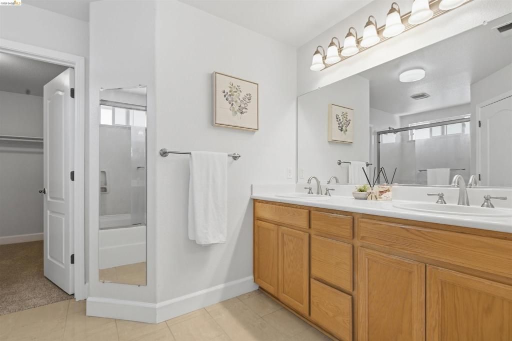 Image 23 of property listing at 5217 Rainwood Way, Antioch, CA 94531