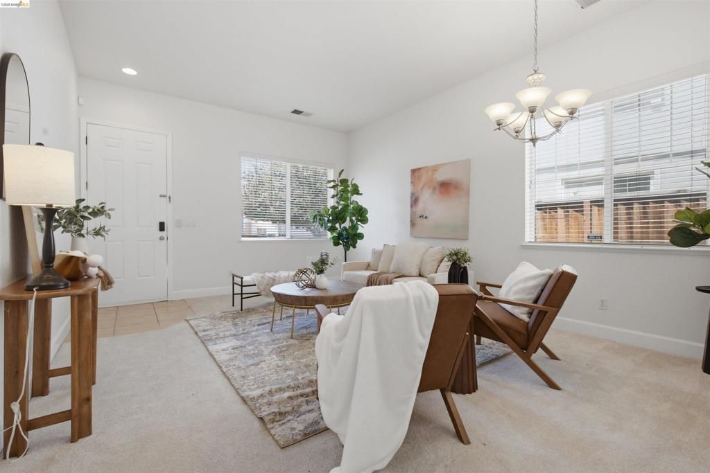 Image 4 of property listing at 5217 Rainwood Way, Antioch, CA 94531
