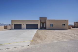 1216 N Range Rider Place, Vail, AZ 85641