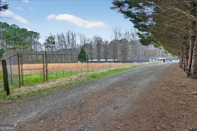 323 Ball Field Road, Waleska, GA 30183