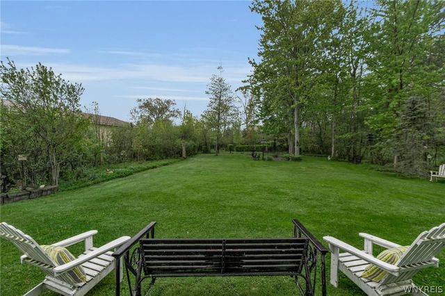 5409 Maelou Drive, Hamburg, NY 14075