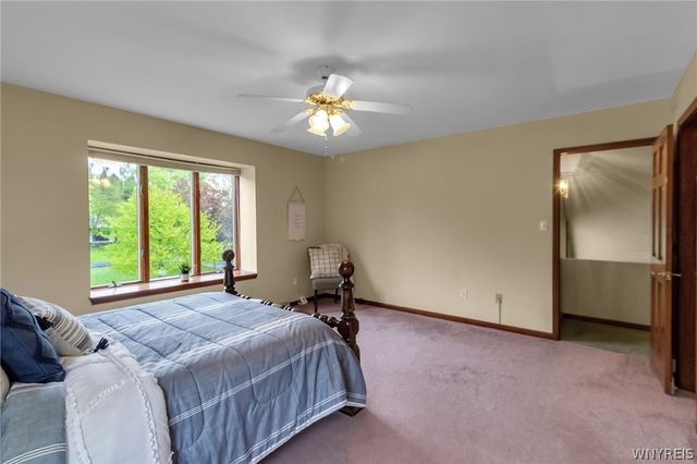 5409 Maelou Drive, Hamburg, NY 14075
