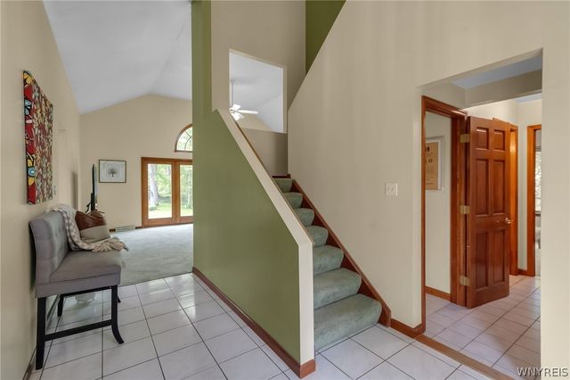5409 Maelou Drive, Hamburg, NY 14075