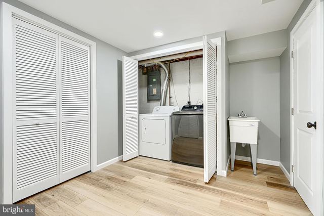 28 SANDSTONE CT, Nottingham, MD 21236