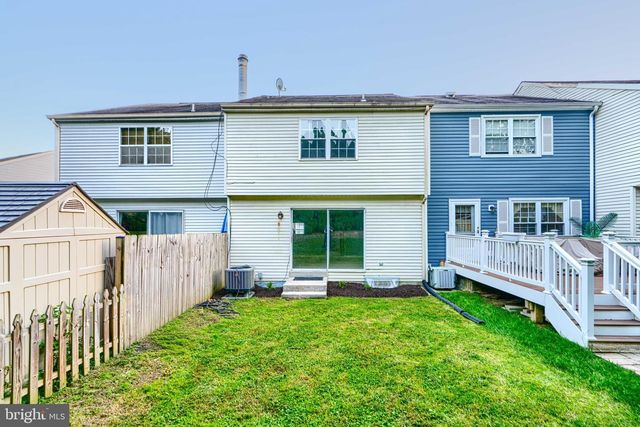 28 SANDSTONE CT, Nottingham, MD 21236