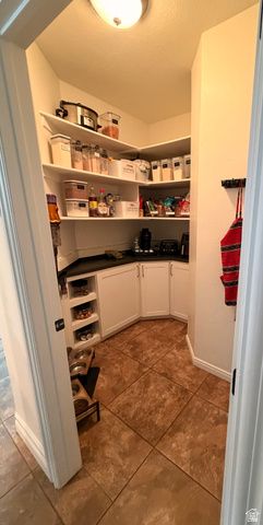 992 W 350 N, Roosevelt, UT 84066