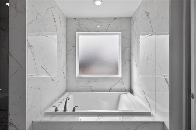 1226 Bloomsbury Lane, Gainesville, GA 30501